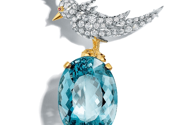 蒂芙尼 小鸟胸针颜色:蓝色宝石材质:无色钻石/托帕石