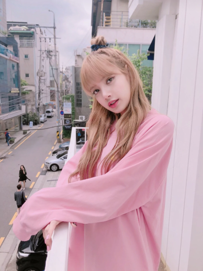lisa绝美背景图