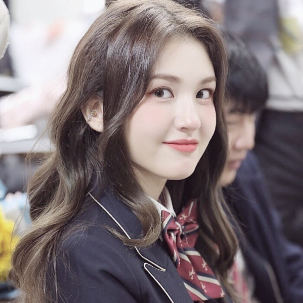 somi 头像