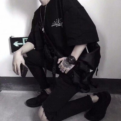 优质男头/男生头像 / 侧脸/优质/部位男头二传注明江奈恩i