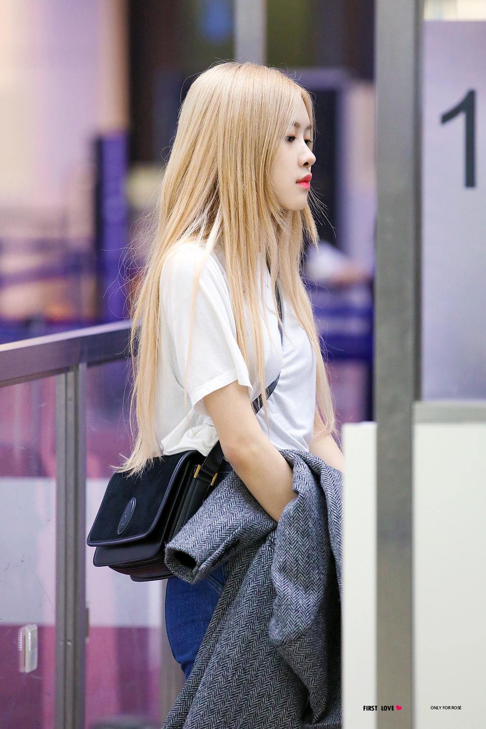 blackpink rosé朴彩英 图源水印