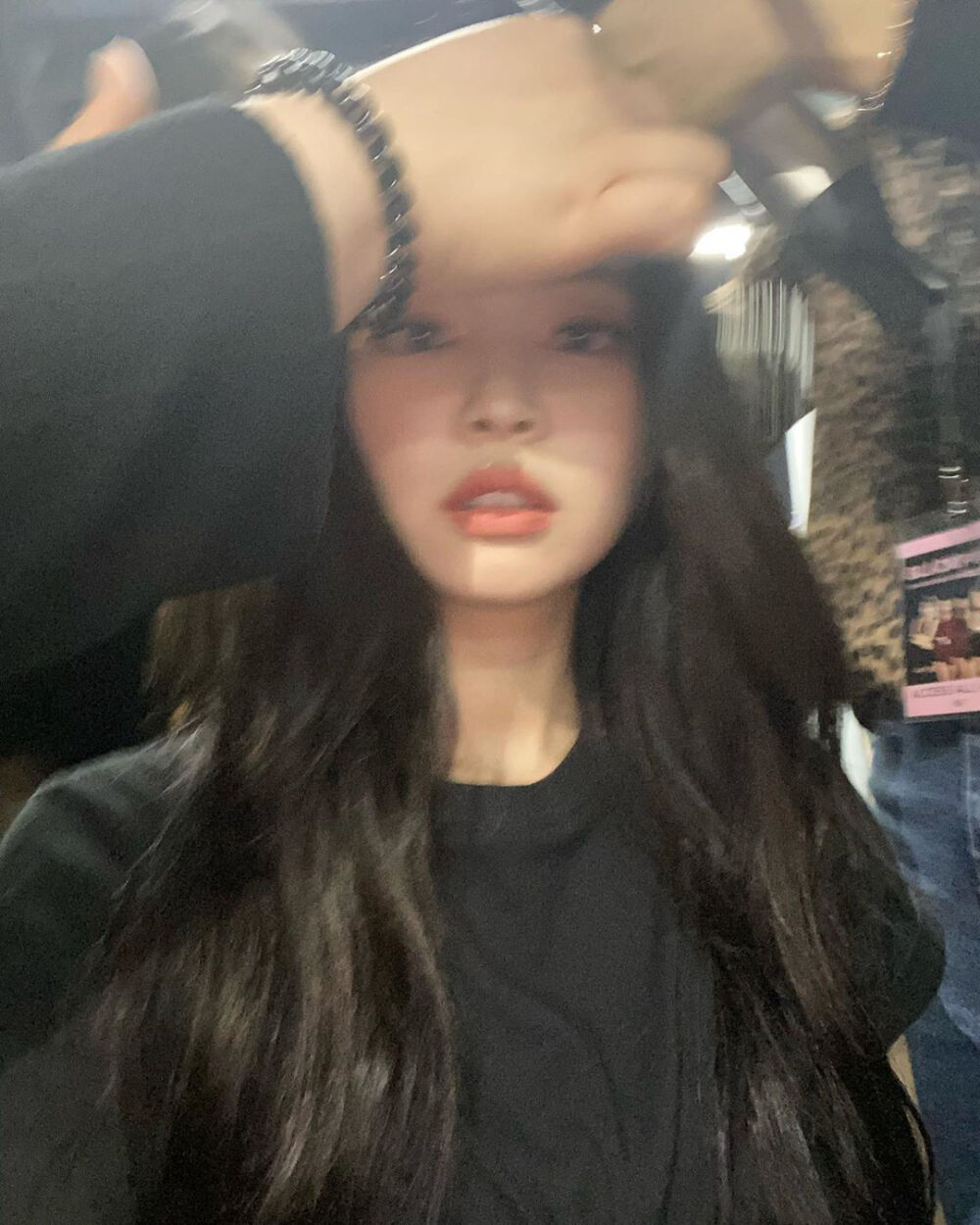 ins:jennierubyjane