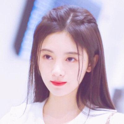 鞠婧祎自调滤镜头像