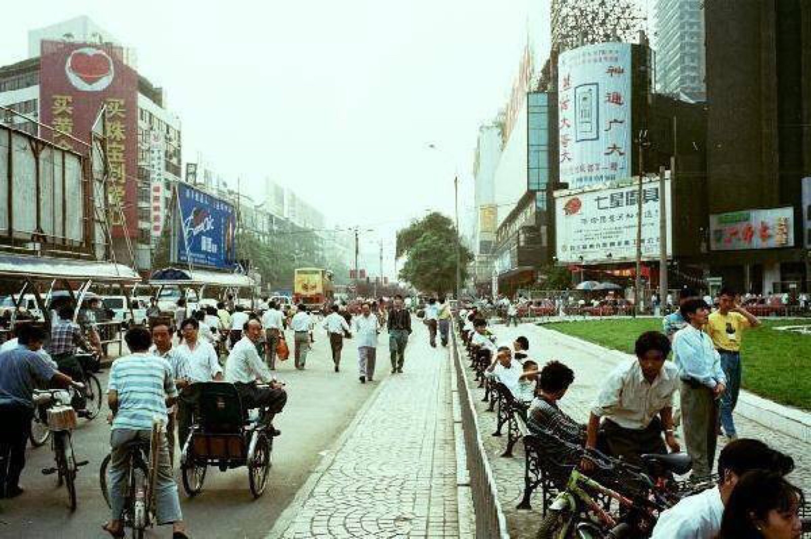 90年代四川成都街拍 摄影:michel peterlin