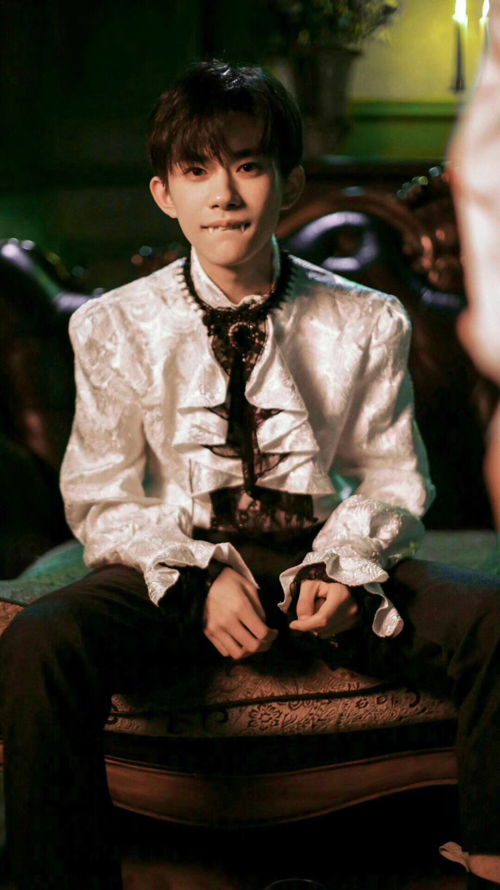 易烊千玺 壁纸 jacksonyee