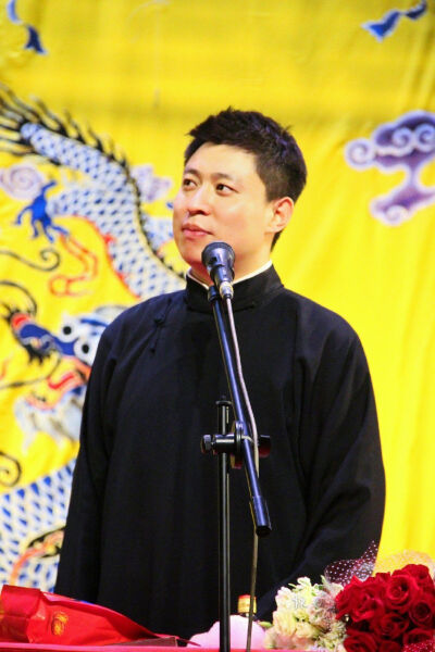 李鹤东