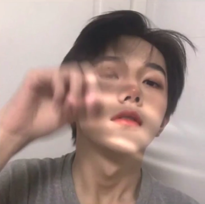 分享一组不明显情头