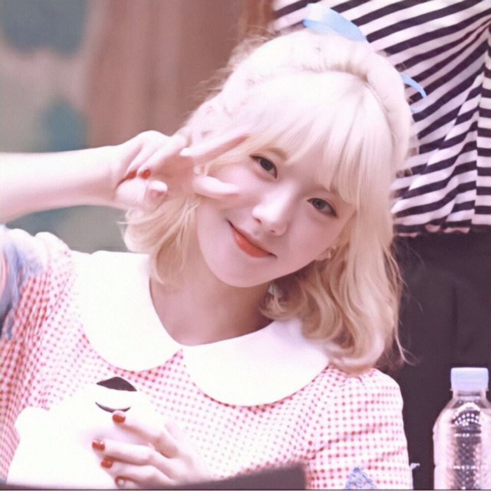 李luda.