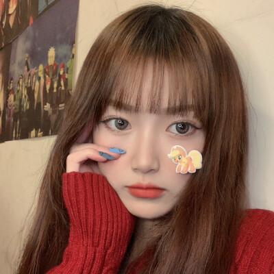 女生头像 正脸 多人