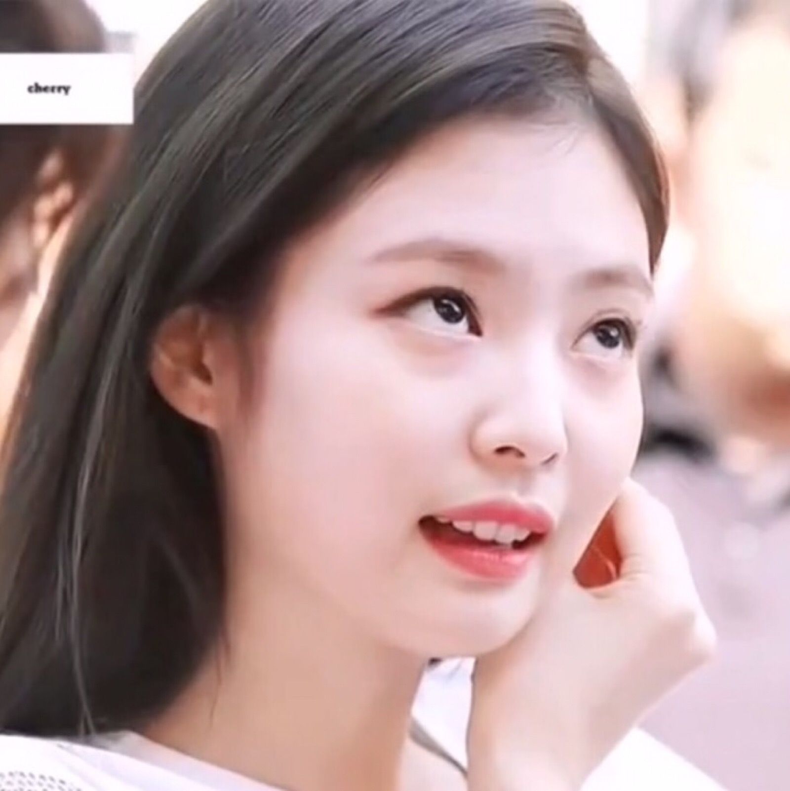 提名 金智妮jennie