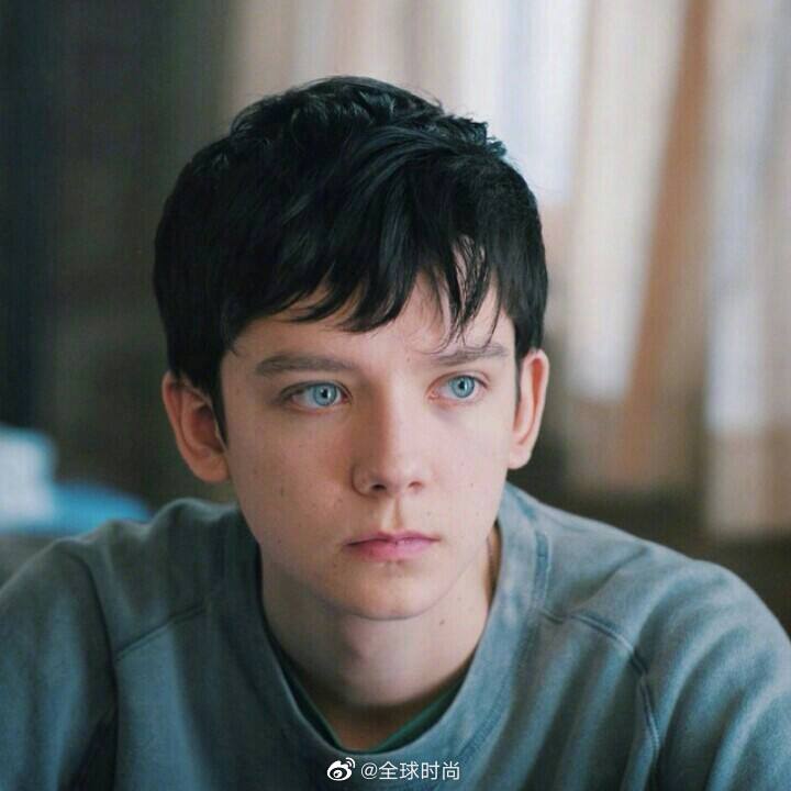 asa butterfield# 阿沙·巴特菲尔德 — 蓝色的眼眸,勾人的漩涡.