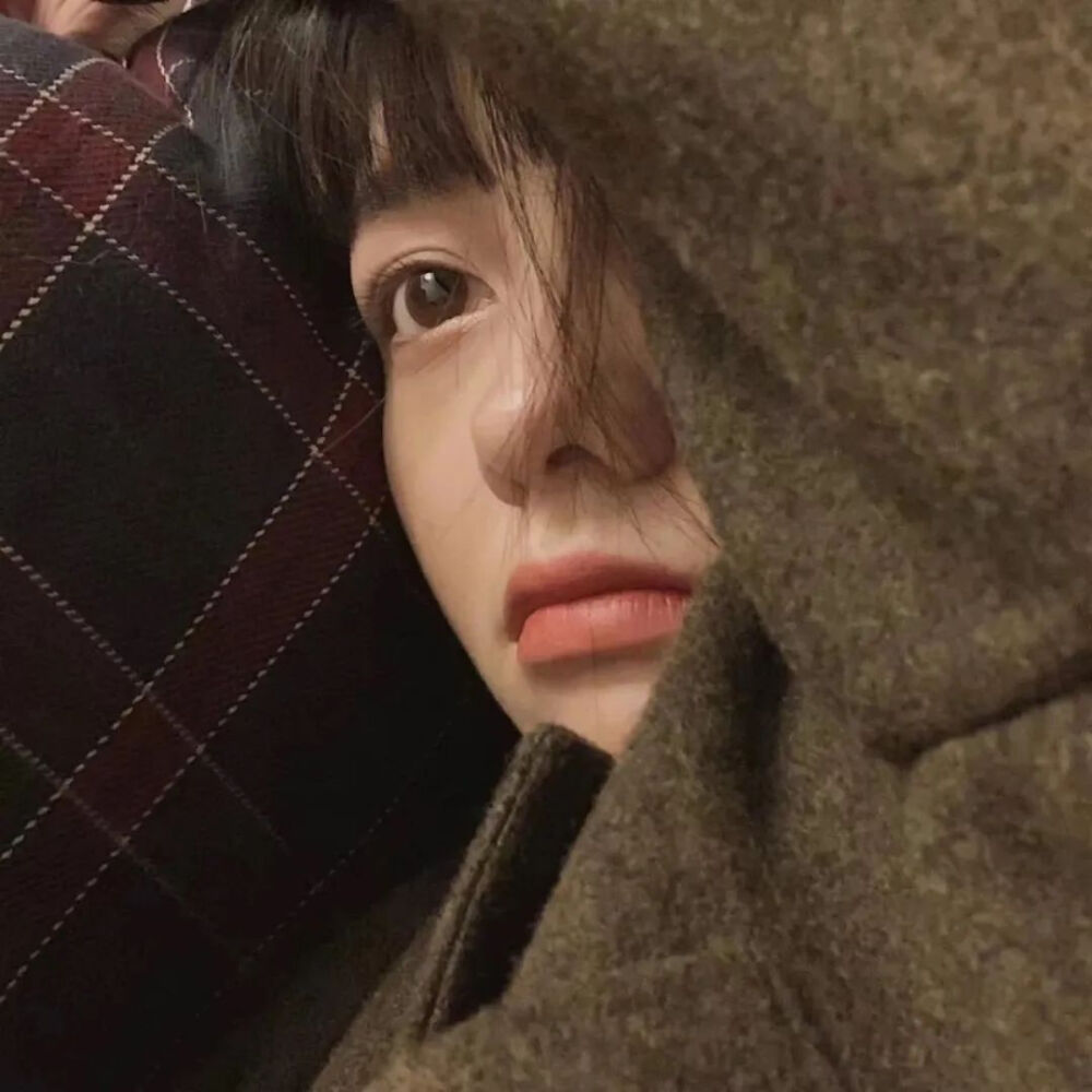 女生头像,拿图点赞