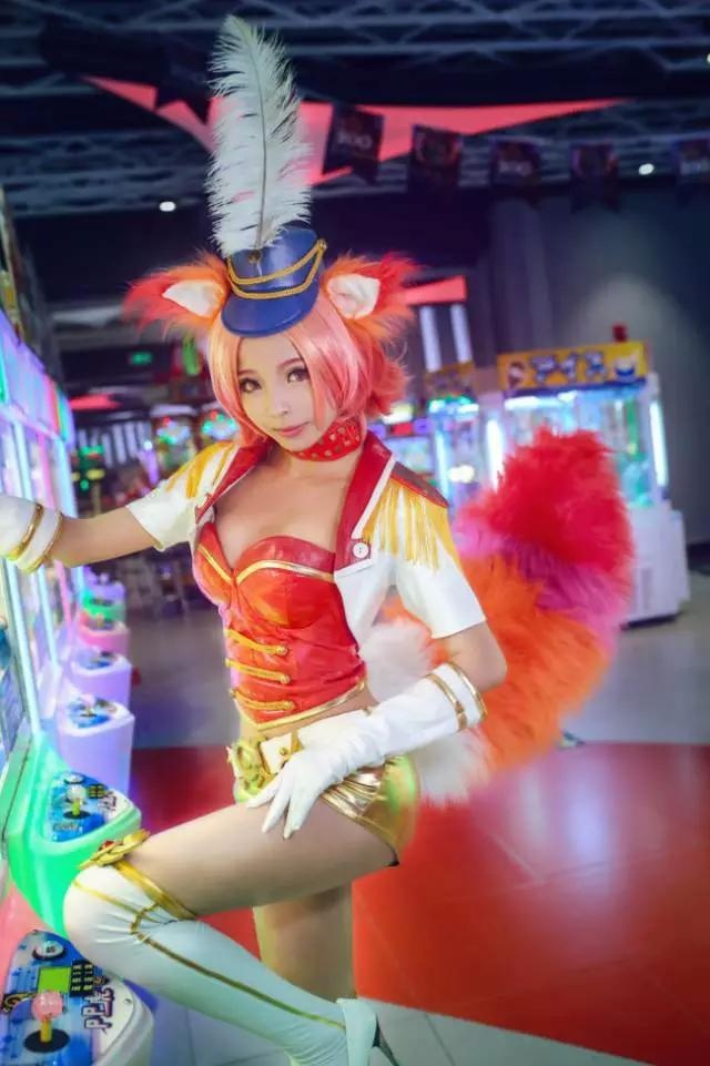 王者荣耀妲己cos,让妲己看看你的心!
