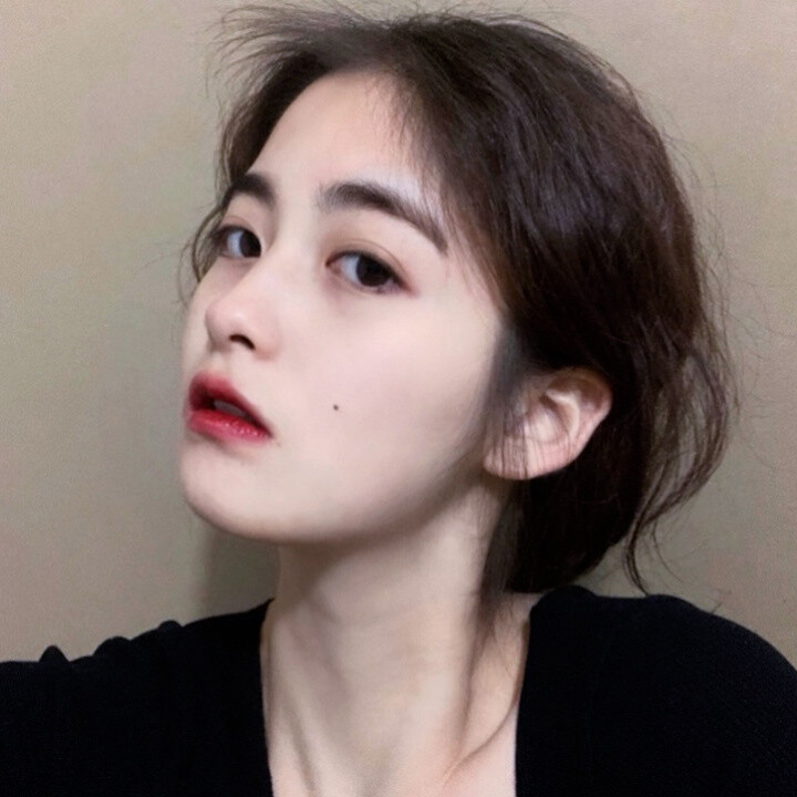 真人女头(图源各处侵权致歉)关注"伊雯宝贝",日常更新头像,背景图