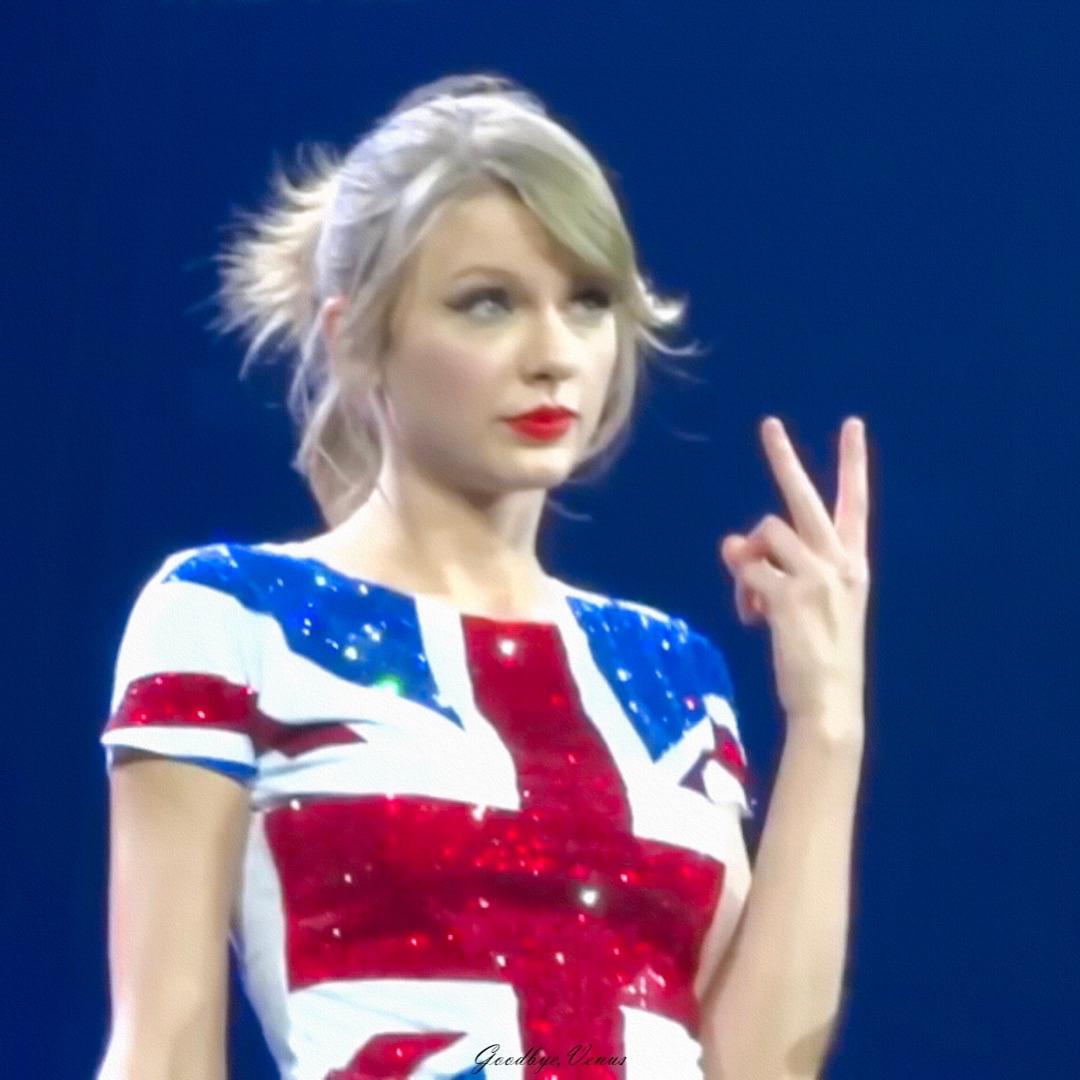 我的女孩在闪闪发光图源 网易云音乐 taylor swift头像站