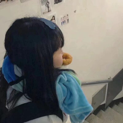风格女头 ins女部位 图源网络 侵删