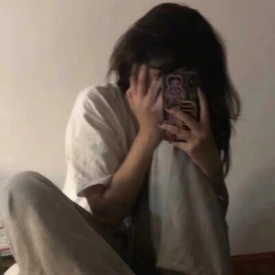 女生手机控制头像