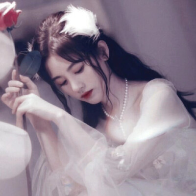 鞠婧祎闺蜜头像