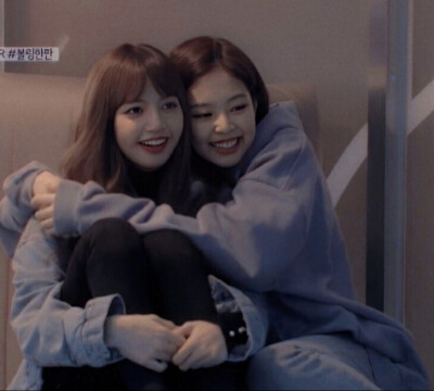 好看的blackpink闺蜜头像 lisa and jennie