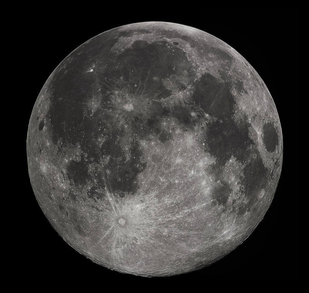 月亮背景图