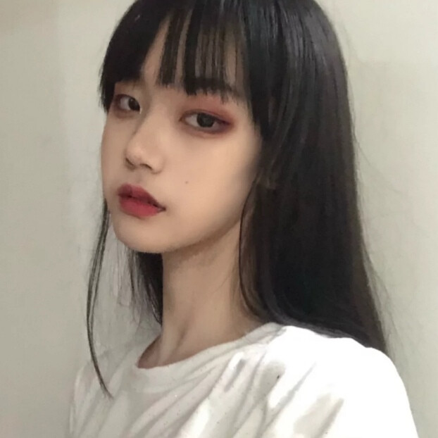 优质女头ins 御姐少女自截
