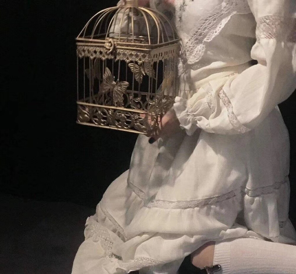 慵懒复古二转注明林小瑜女生头像