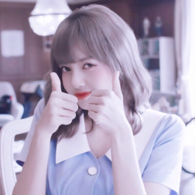 女生ins头像|lisa头像