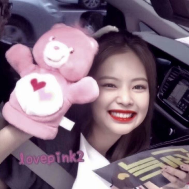 blackpink 金智妮jennie 头像