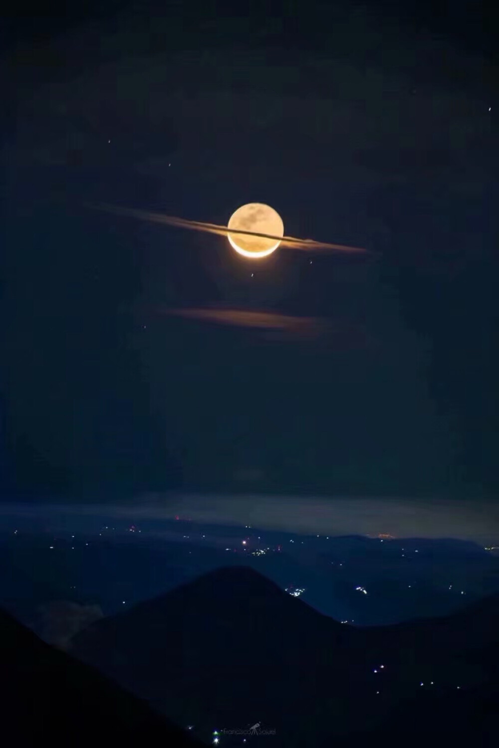 星月