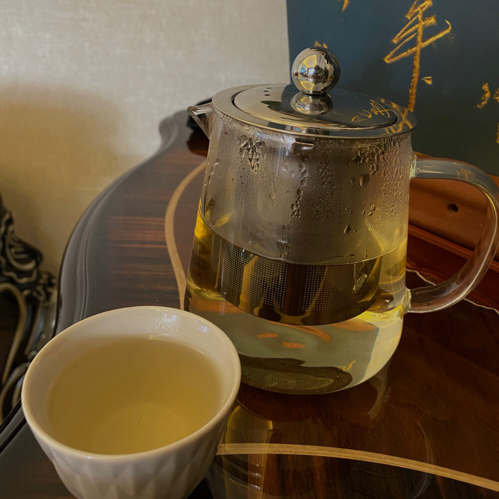 乌龙茶 