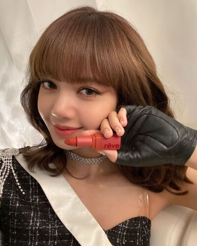 lisa 青春有你2导师 爱豆 泰国 美女 奶a 可爱 壁纸 blackpink 粉墨