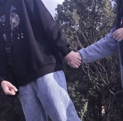 孙璟秋曈情侣头像