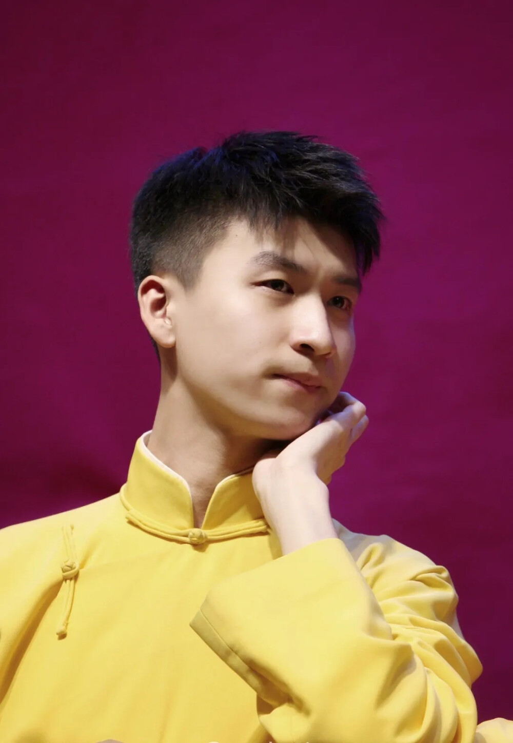 高筱贝 