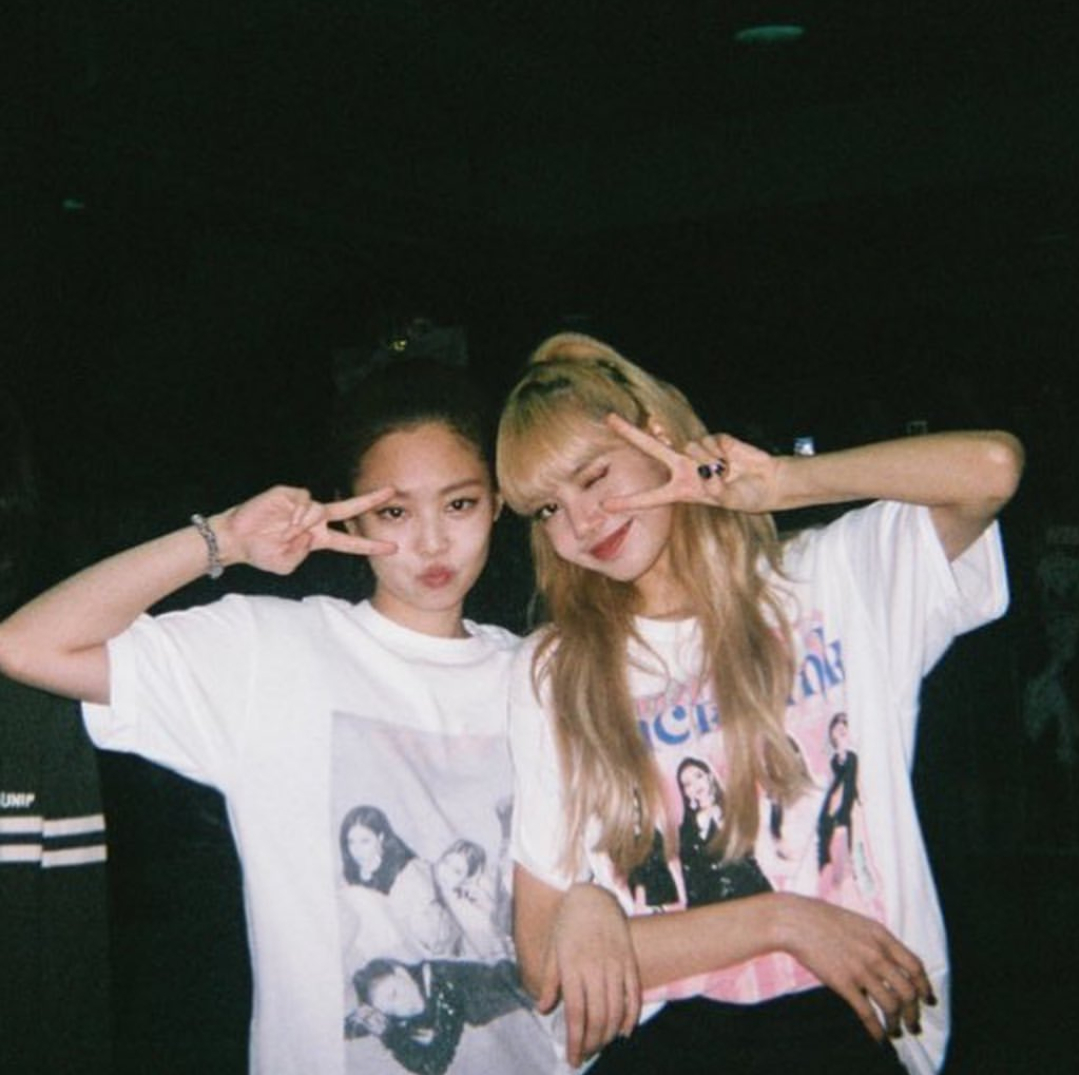 jennie & lisa