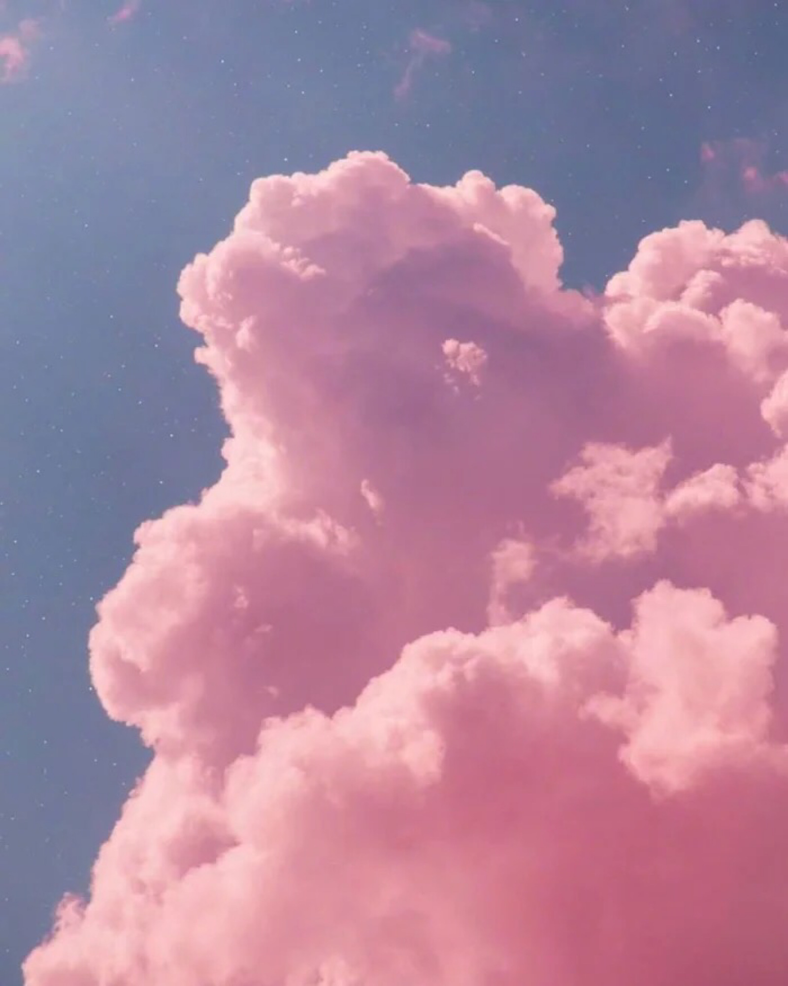 粉色天空,微微有点单调,但是可以做背景小装饰之类的.