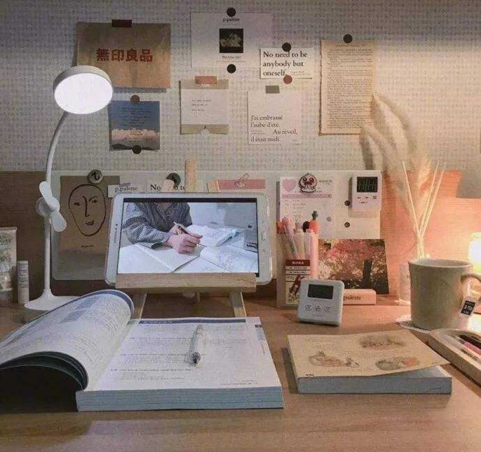 时尚简约台式电脑桌家用型书桌