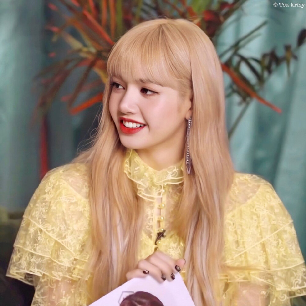 blackpink lisa 头像