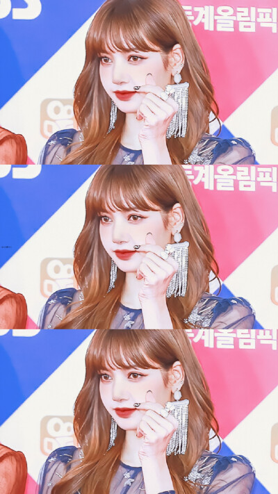 lisa壁纸
