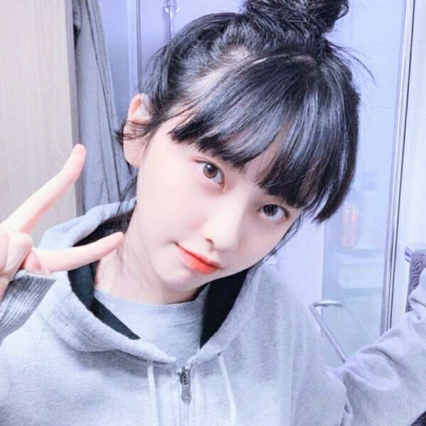 少女的征途是星辰大海「女生头像」