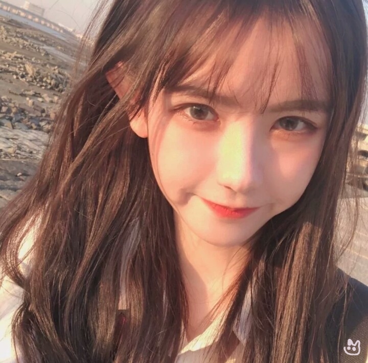 内涵水印二转注明女生头像