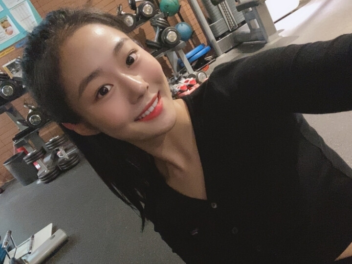 cherrybullet 朴彩麟