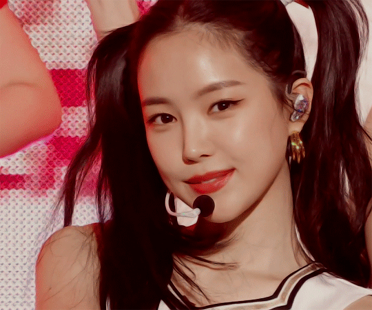 apink孙娜恩