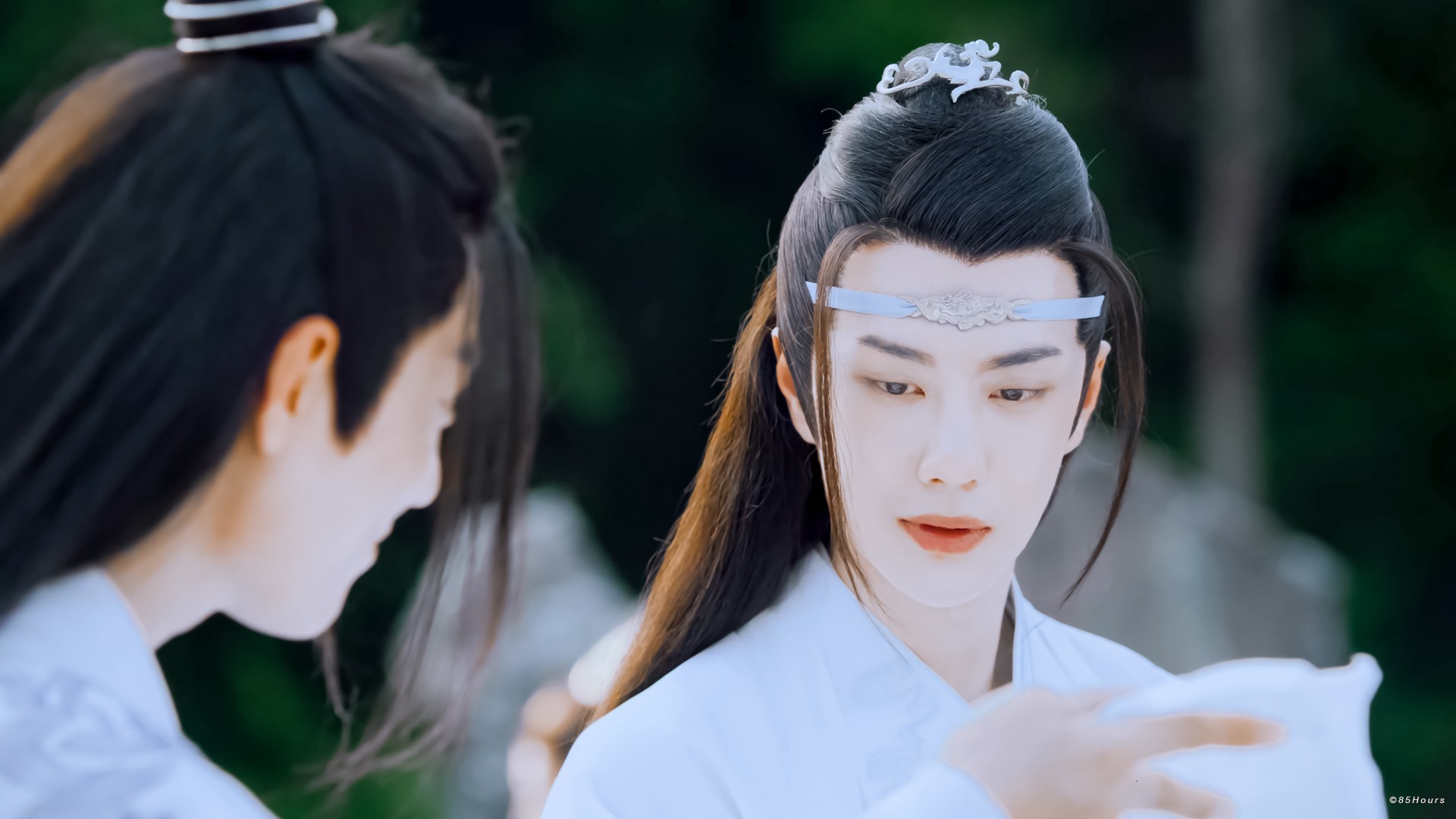 陈情令蓝忘机 截修 @uniq-王一博笑 cr:85hours