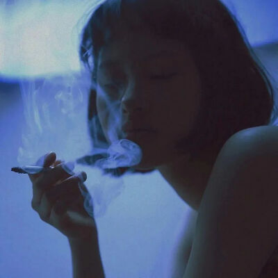 禁欲系/女孩/欧美风/性感/部位./ins 女头,侵删 by小羊肖恩