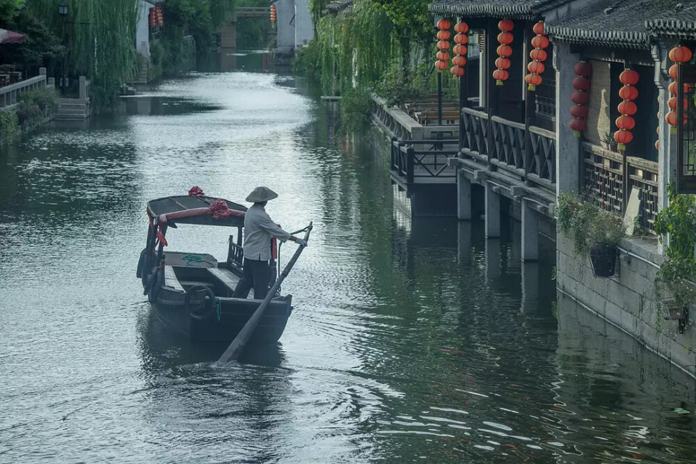 江南好,风景旧曾谙.