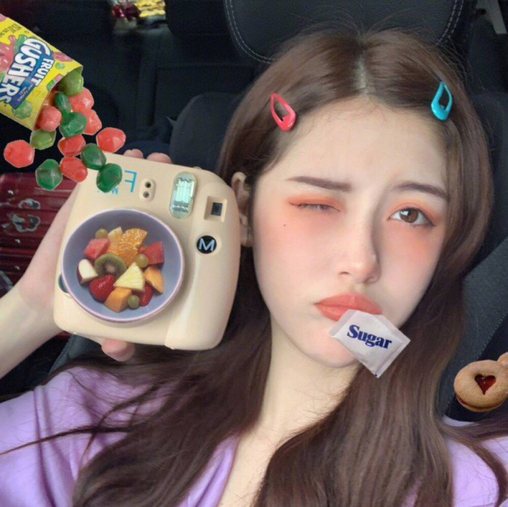 是只有你朝我走来女生头像/可爱头像/欧美头像/港风朋友圈文案ins
