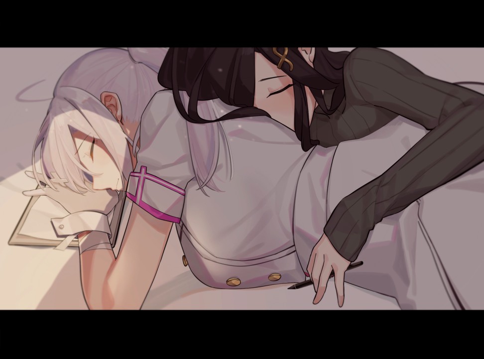 画师推特@harimaki0 手上的是~ tmsk 白雪巴 健屋花那