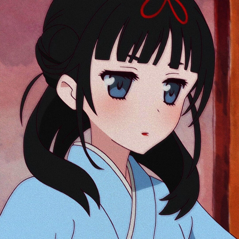 一组动漫女生头像/希望这个夏天 西瓜甜一点 爱我多一点