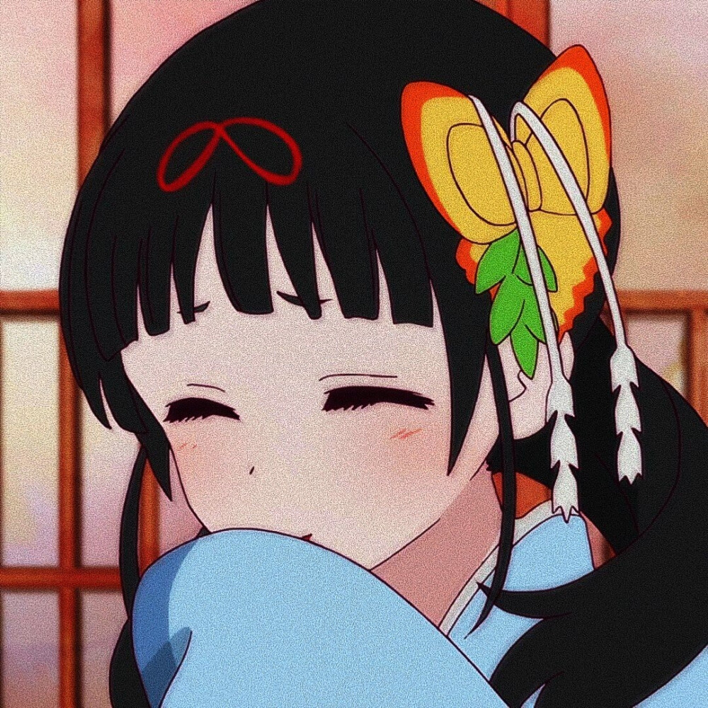 一组动漫女生头像/希望这个夏天 西瓜甜一点 爱我多一点