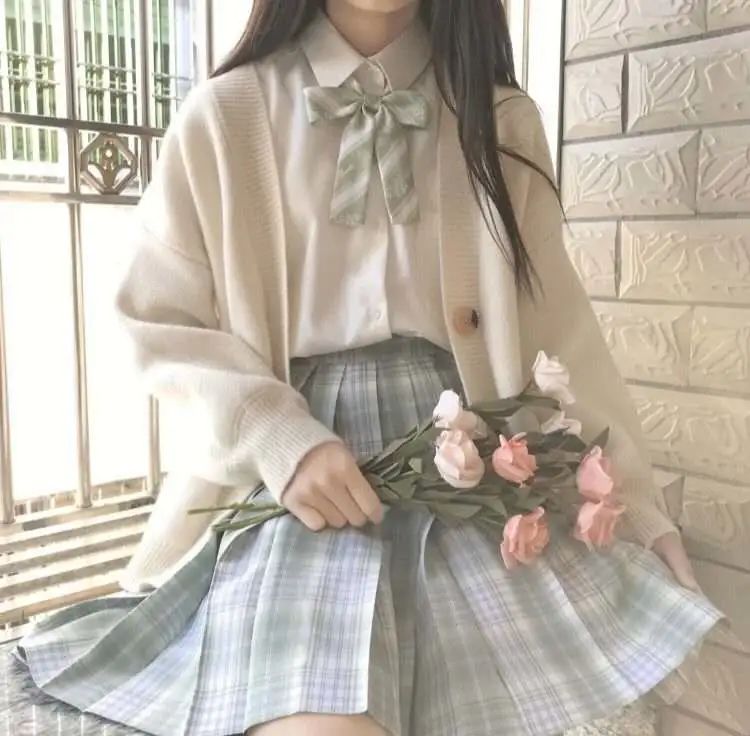 jk制服 头像